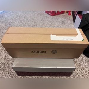 Black front & rear bowtie emblem BRAND NEW